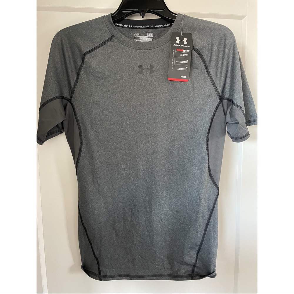 NWT Under Armour - compression t-shirt